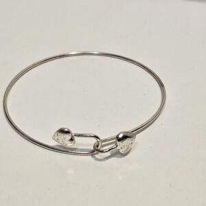 Italy 925 Sterling Silver Interlocking Heart Hook Bangle Bracelet 2.5 Inch6g